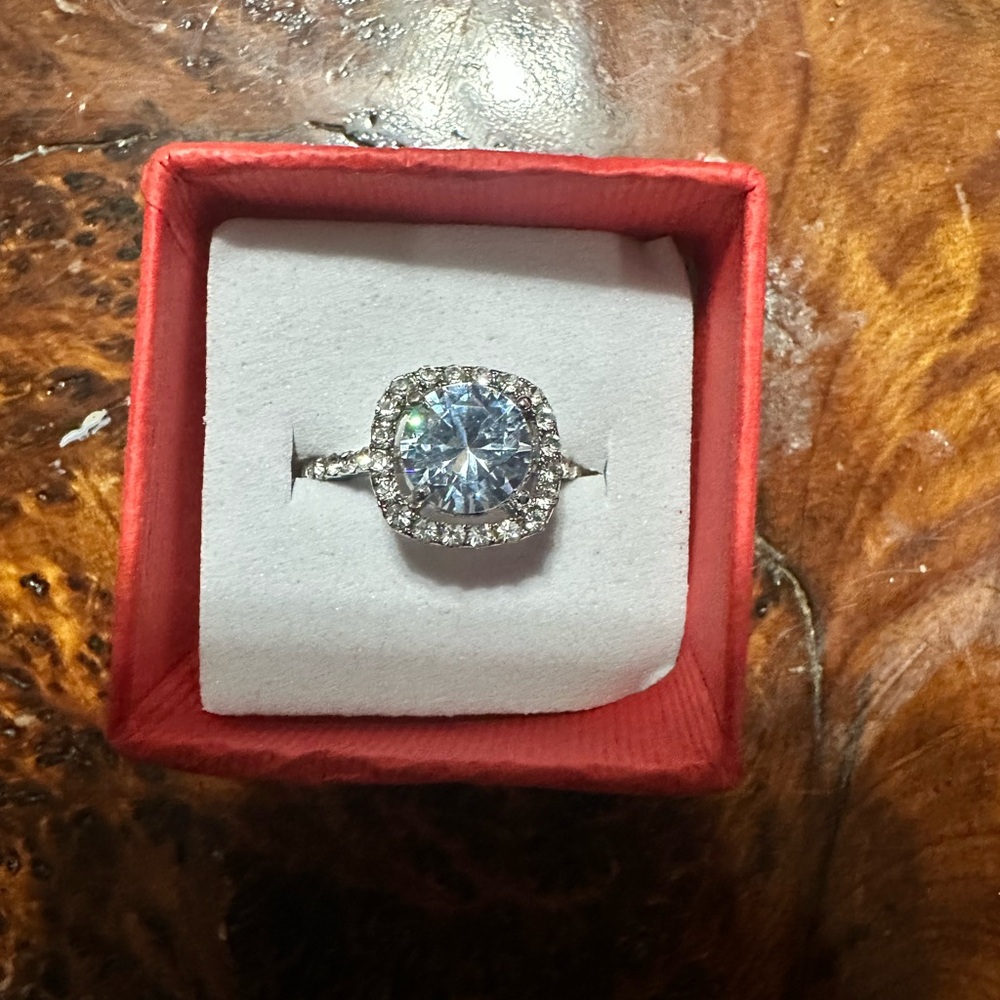1ct Cushion Cut Halo Moissanite
